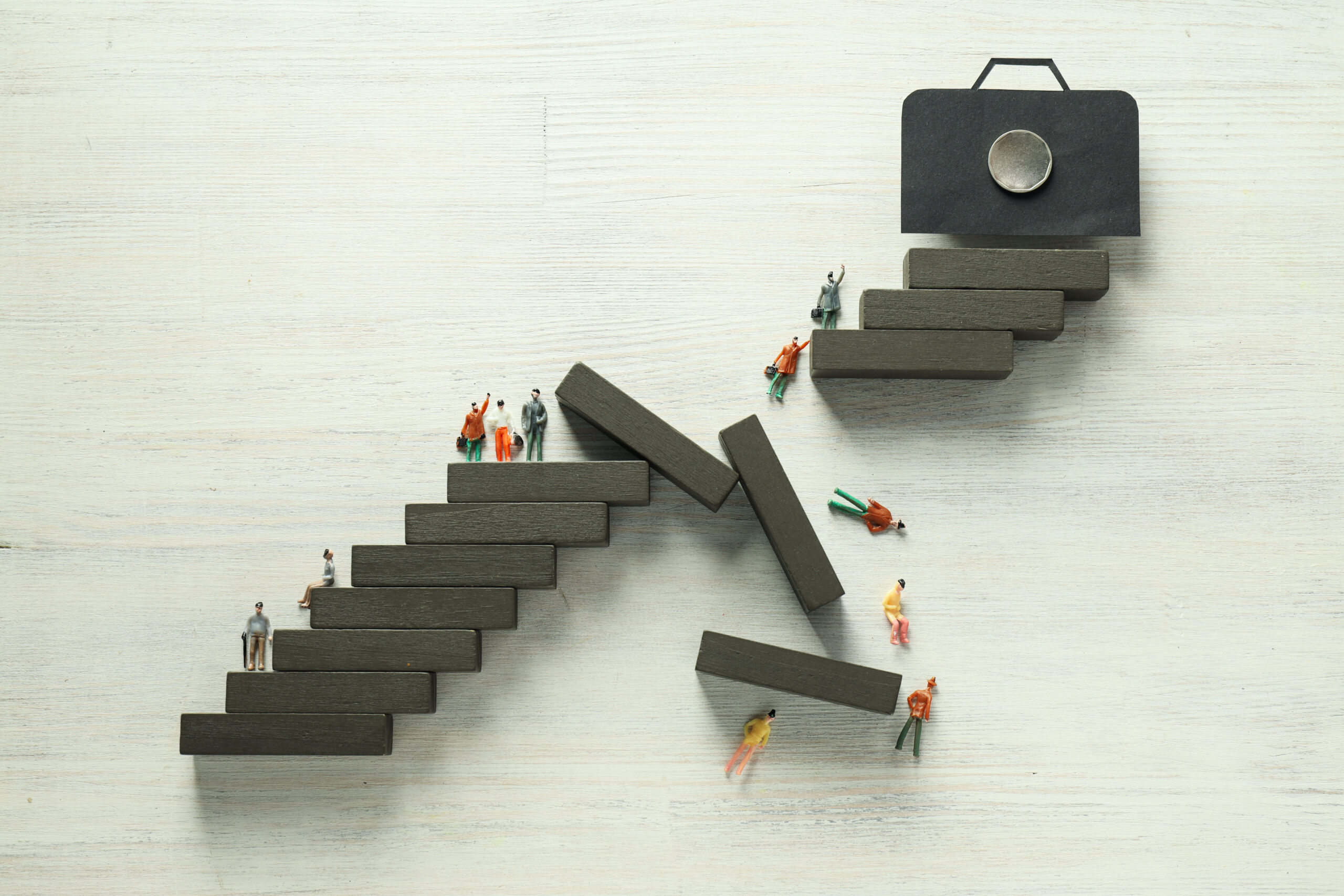 Employee lifecycle shown as steps with gaps where employees fall, illustrating breakdowns in the employee lifecycle.